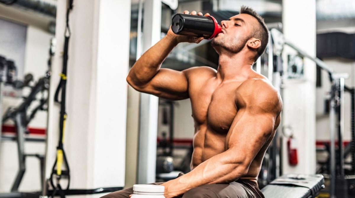 Dangers of pre-workout (Image via Getty Images)