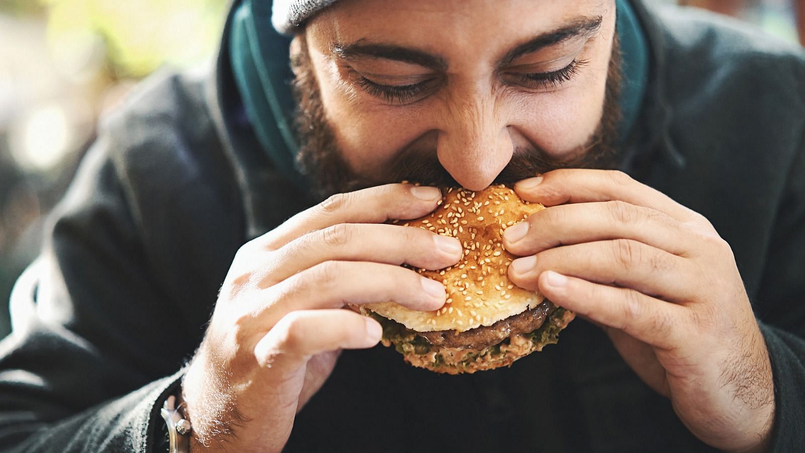 Eating on intuition (Image via Getty Images)