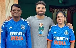 "Because of whom it all started" - Rinku Singh gifts his parents Team India jerseys