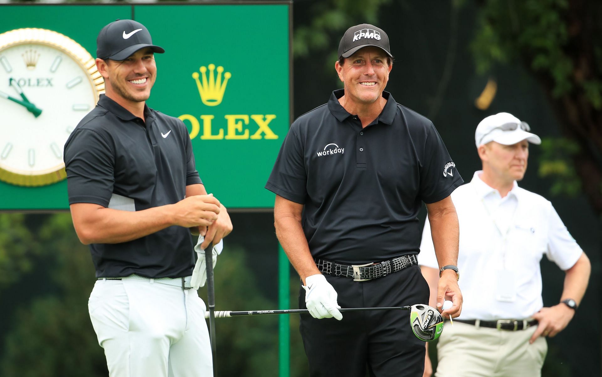 Phil Mickelson and Brooks Koepka, at the 2021 BMW Championship (Image via Getty).