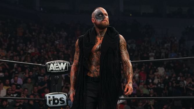 Former WWE United States Champion challenges Malakai Black to a match after 1650 days at AEW All In