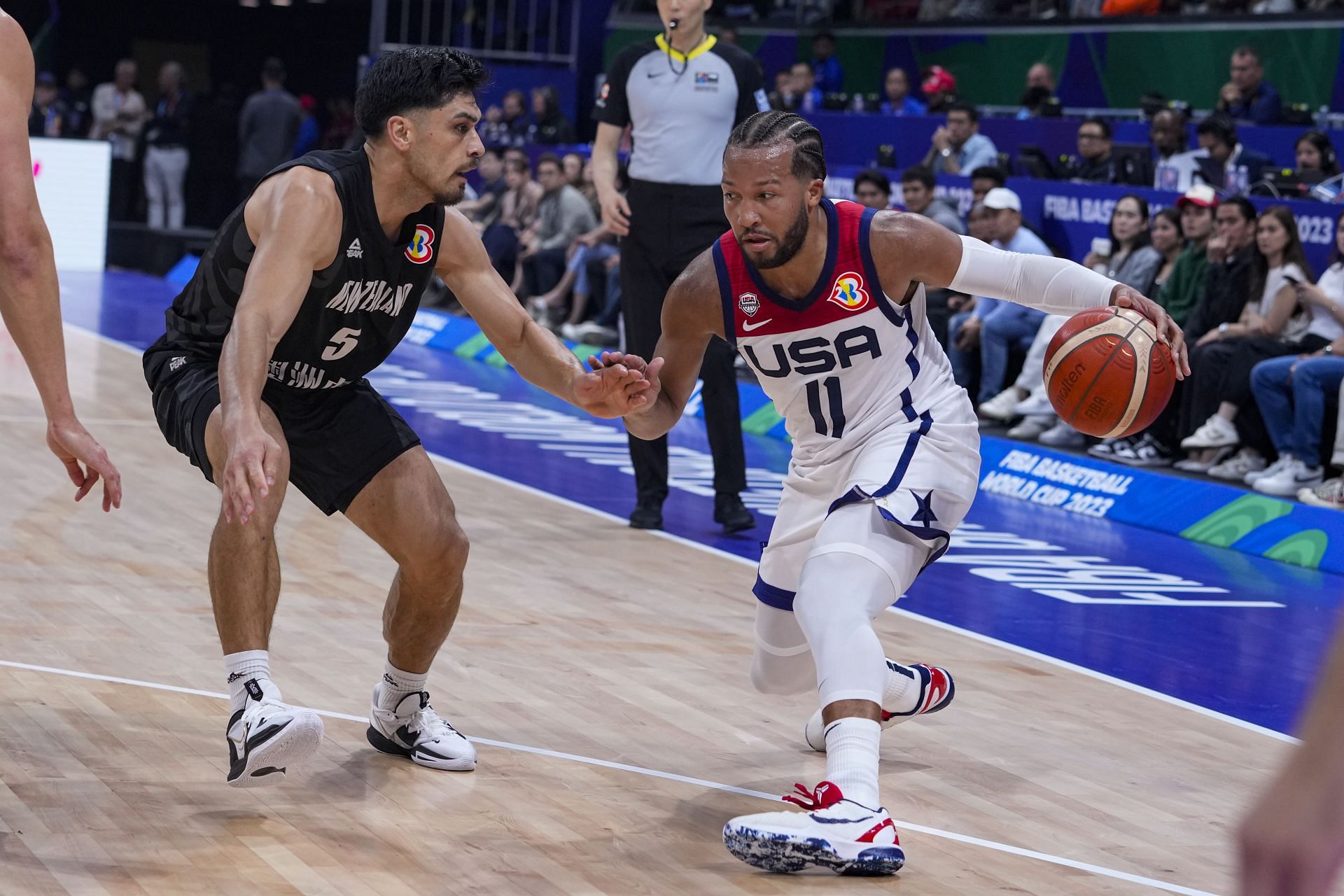 US guard Jalen Brunson against New Zealand in the 2023 FIBA World Cup