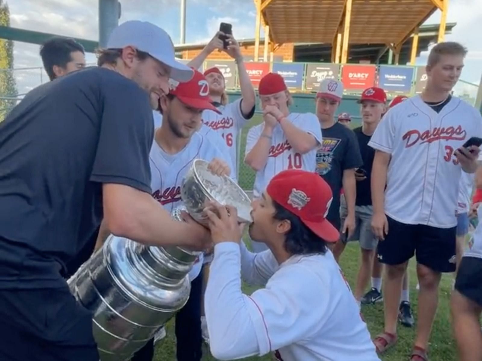 Adin Hill dishes out Stanley Cup drinks to Canadian baseball team