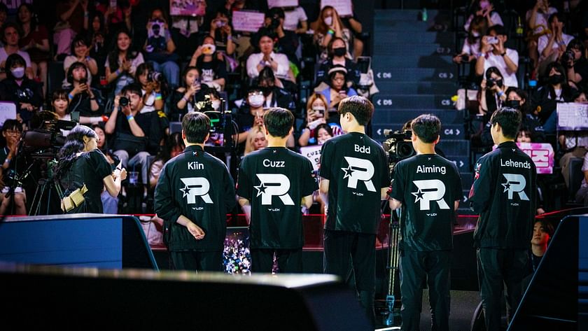 Faces in the Crowd at the LoL World Finals