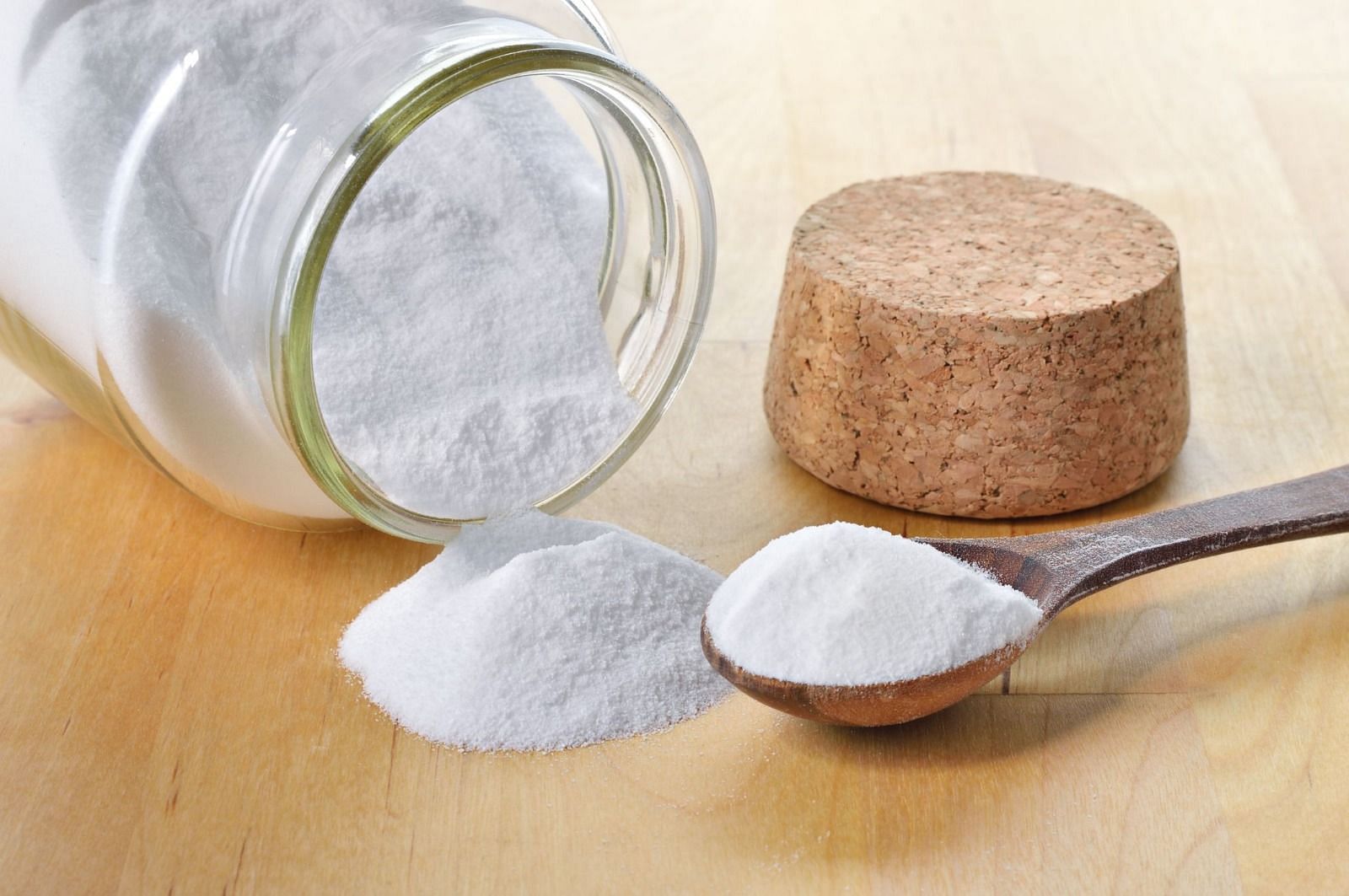 Baking soda (Image via Getty Images)