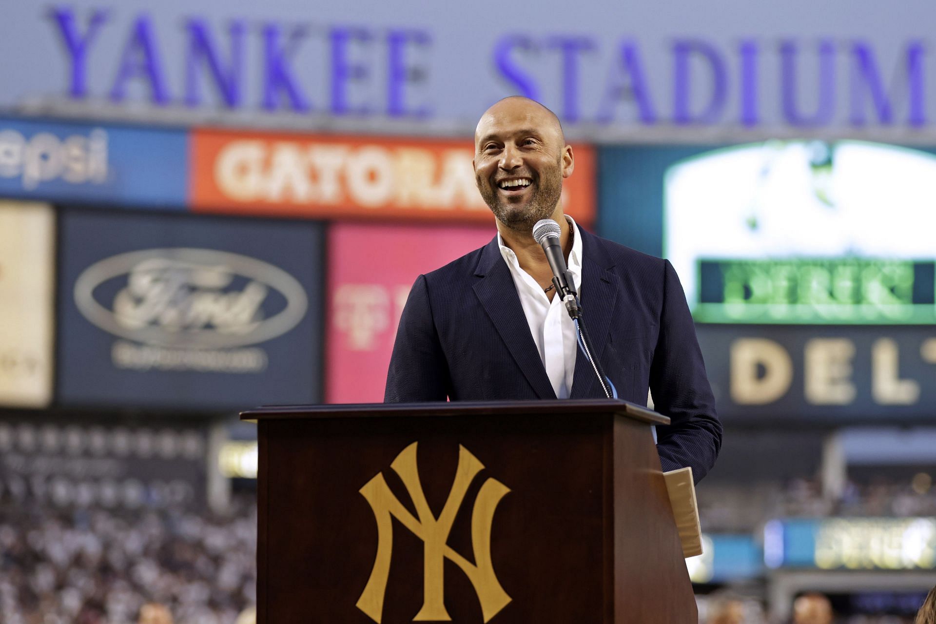 Brian Cashman Strongly Affirms That Captaincy Should Also Be Retired With  “Perfect” Captain Derek Jeter's Jersey - EssentiallySports