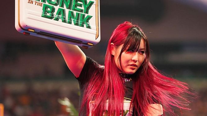 Former WWE employee speaks out on the possibility of IYO SKY cashing in Money in the Bank at SummerSlam (Exclusive)