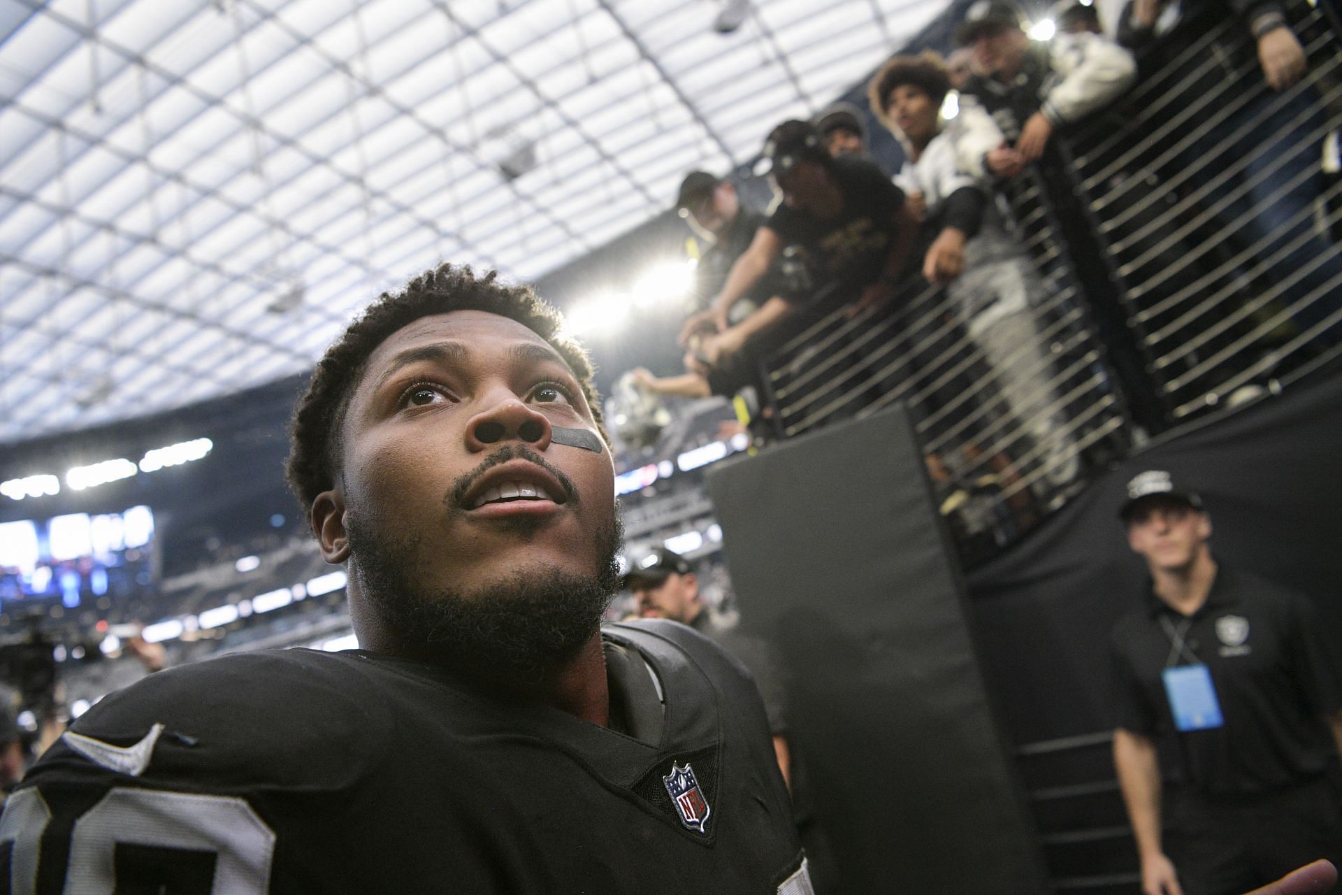 NFL rumors: Chiefs, Broncos interested in Raiders' Josh Jacobs