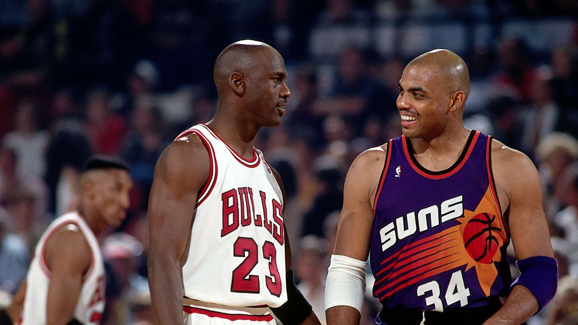 Michael Jordan with Charles Barkley of the Phoenix Suns during Game 4 of the 1993 NBA Finals