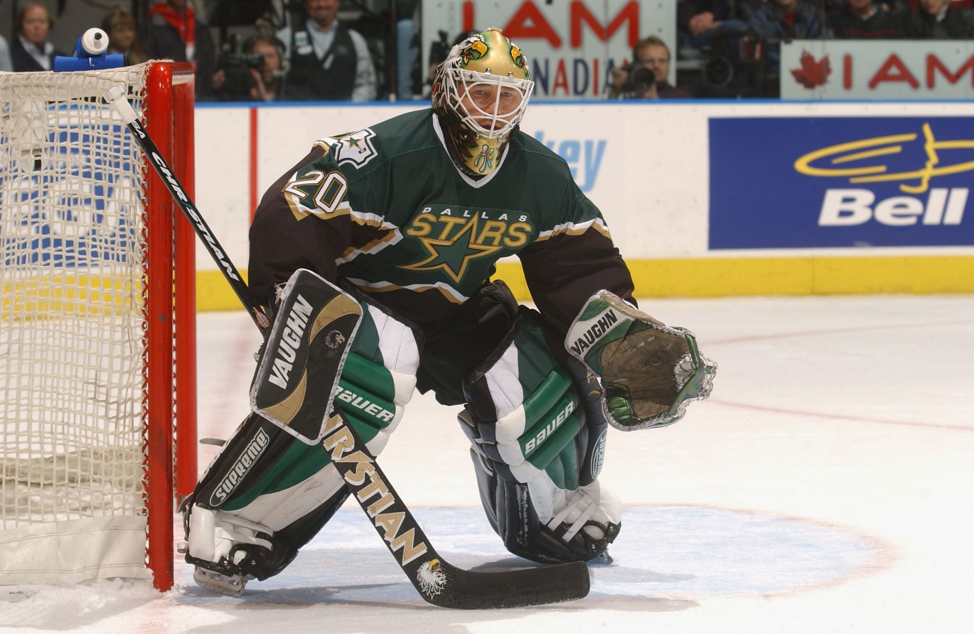 Ed Belfour in action