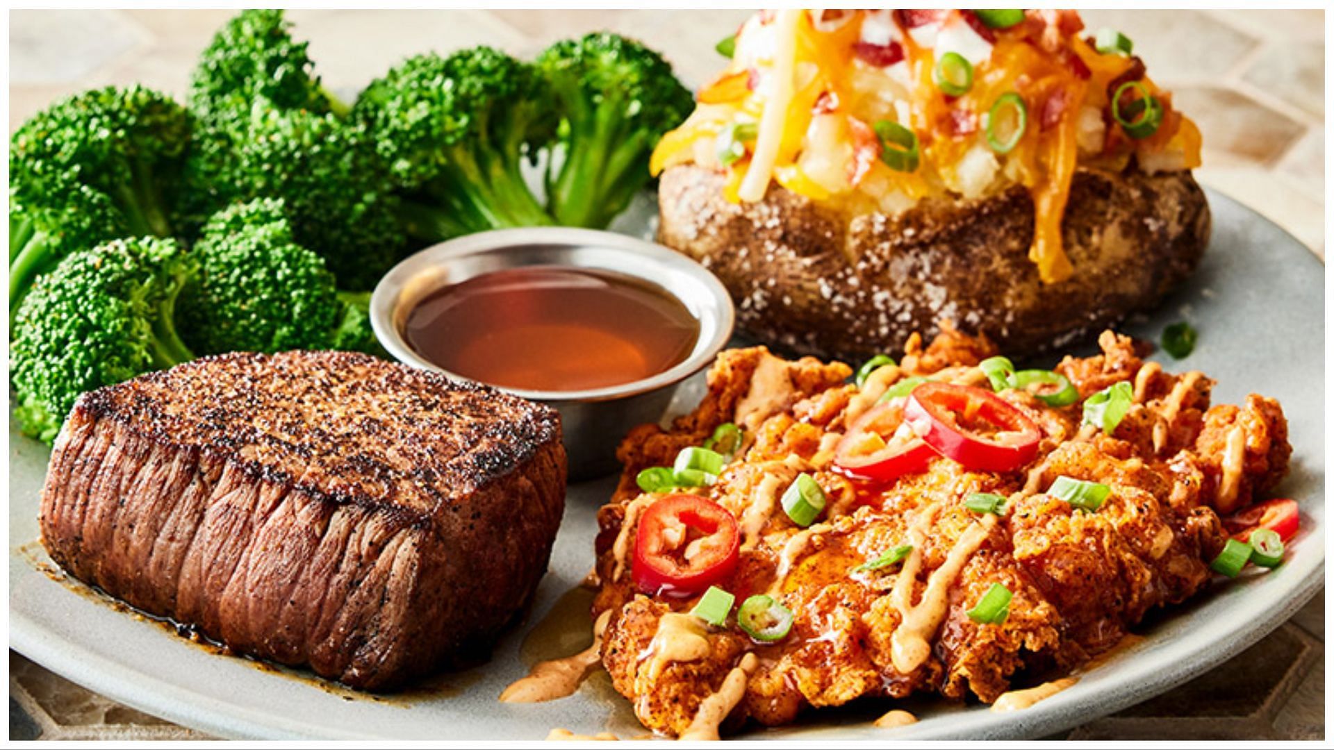 Sirloin &amp; Hot Honey Fried Chicken (Image via Outback Steakhouse)