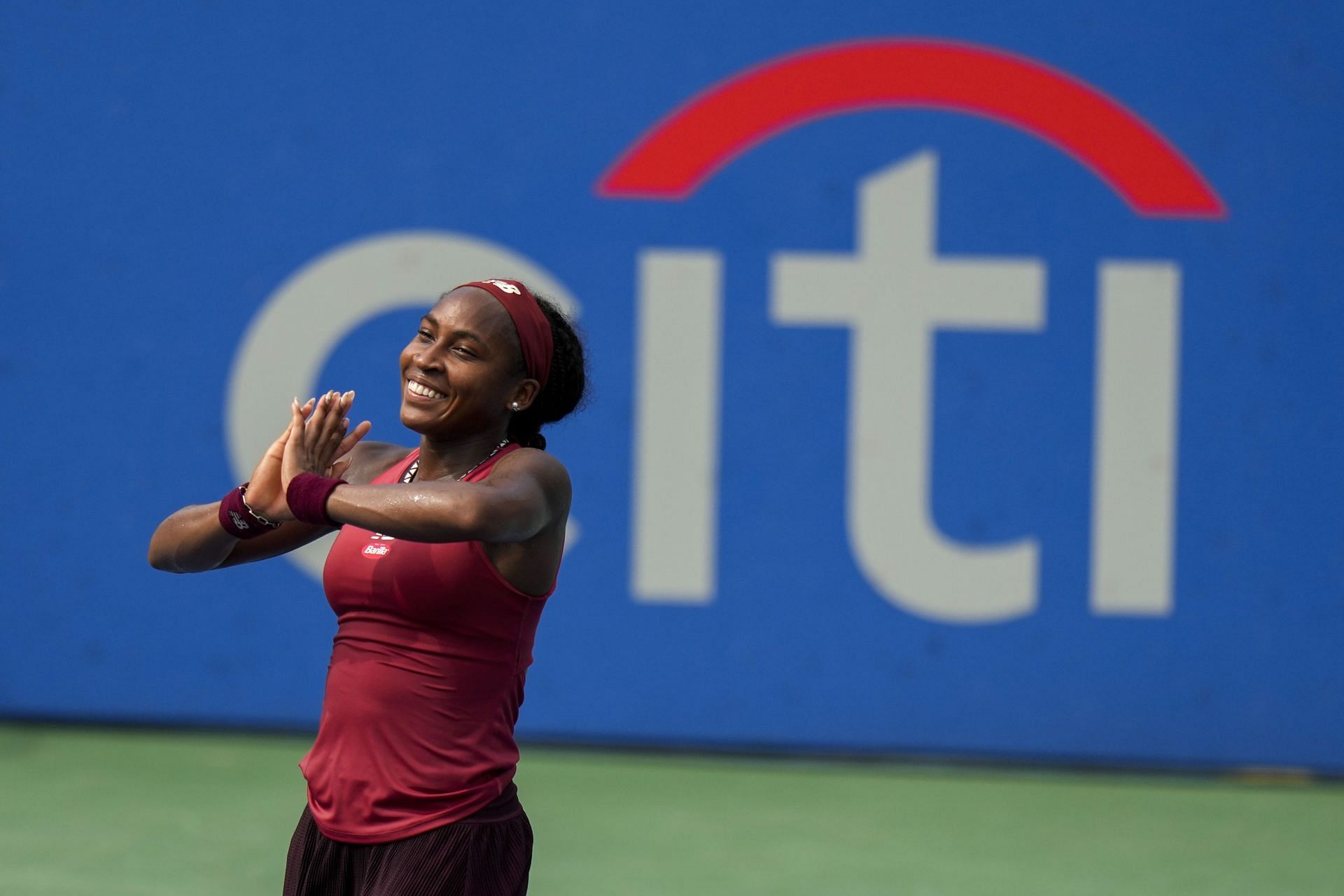 Coco Gauff takes on Jasmine Paolini in the Cincinnati quarterfinals.