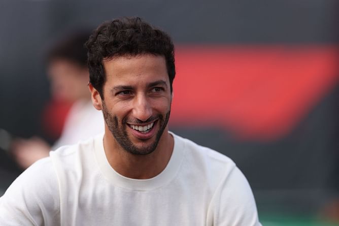 Daniel Ricciardo talks about 'falling into a place of negativity' and how he wants to avoid it