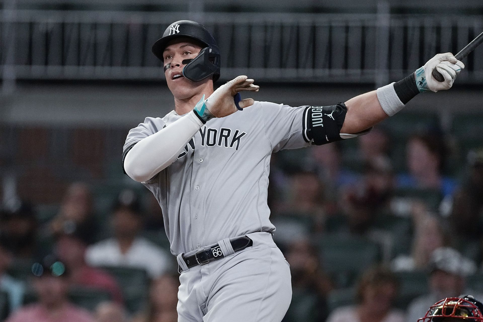 New York Yankees designated hitter Aaron Judge bats against the Atlanta Braves at Truist Park