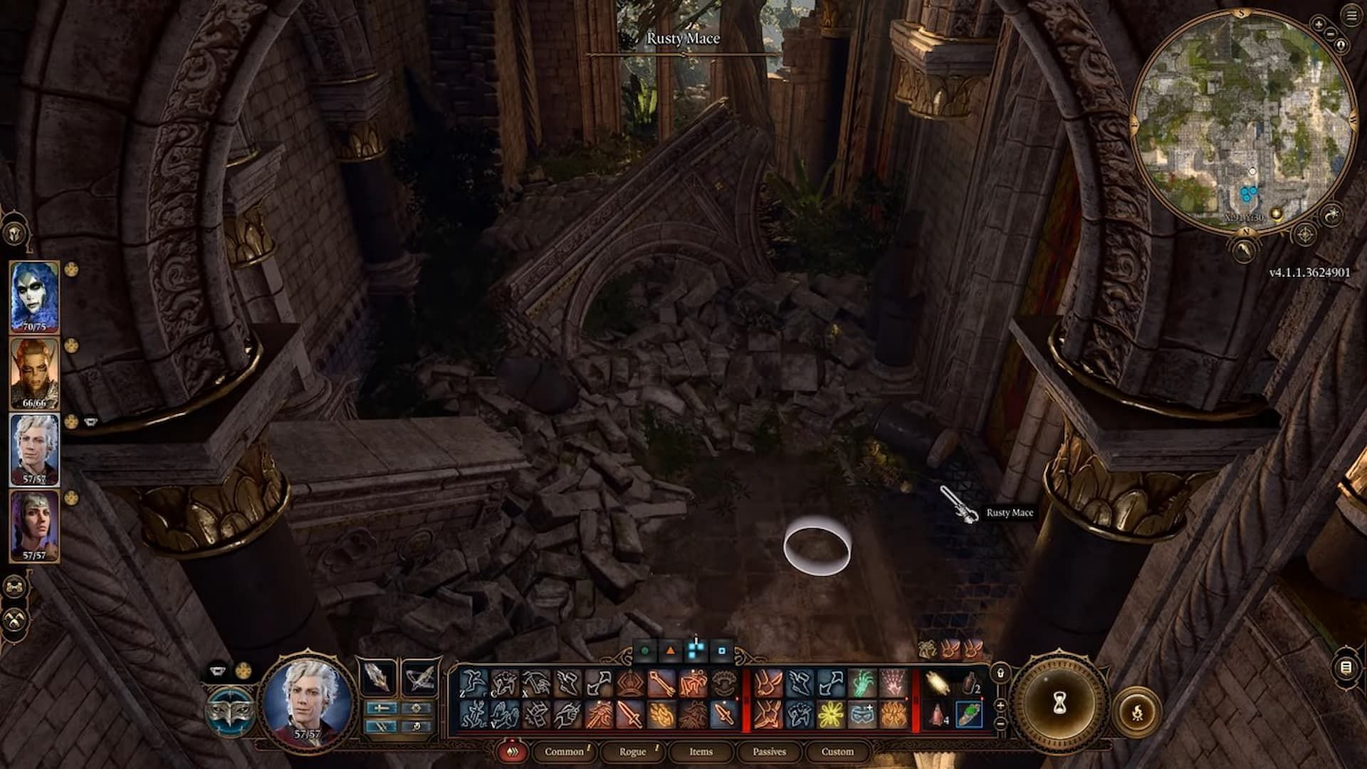 Find the Rusty Mace on the ground (Image via Larian Studios)