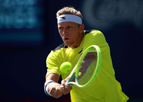 Alejandro Davidovich Fokina in action at the Canadian Open