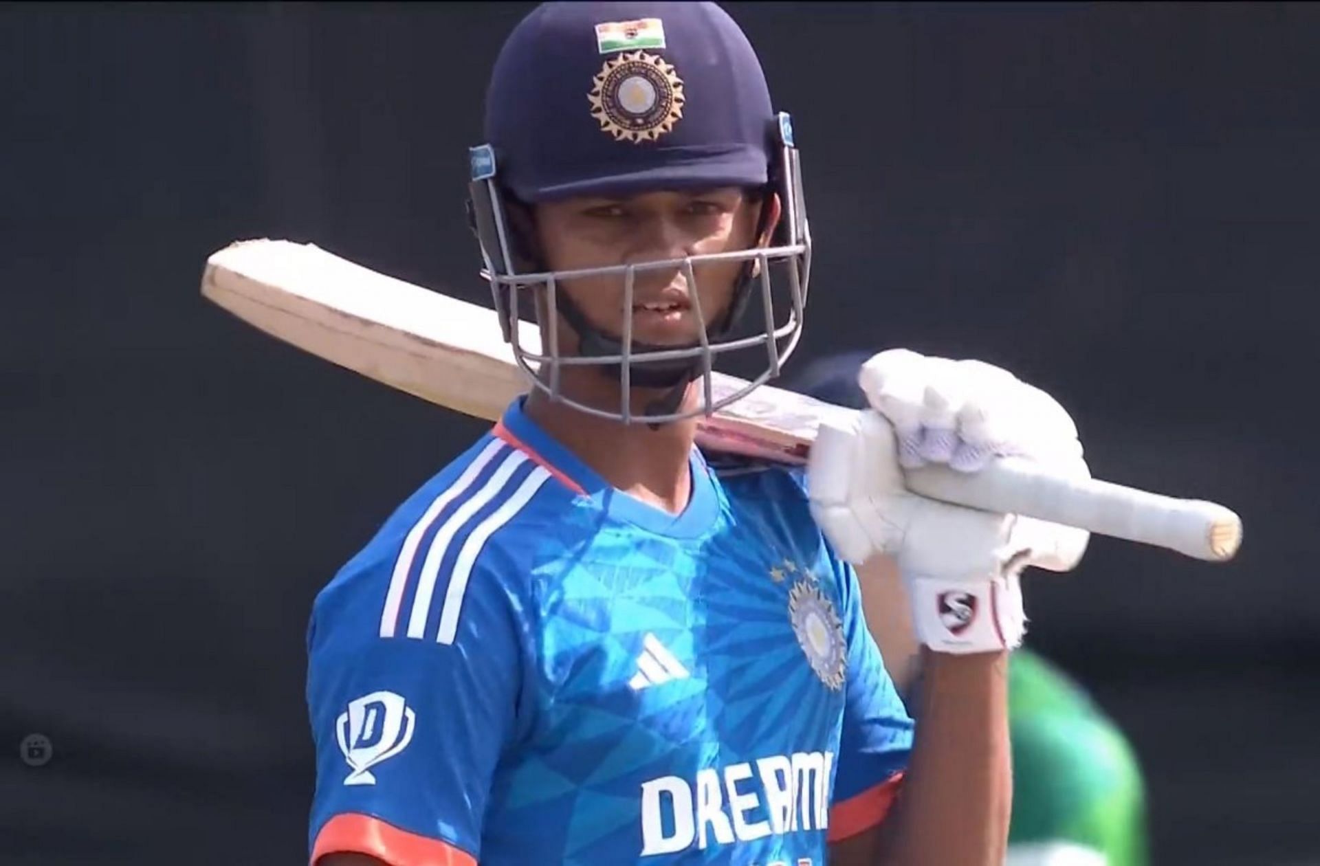  Yashasvi Jaiswal falls cheaply for 18 on Sunday.