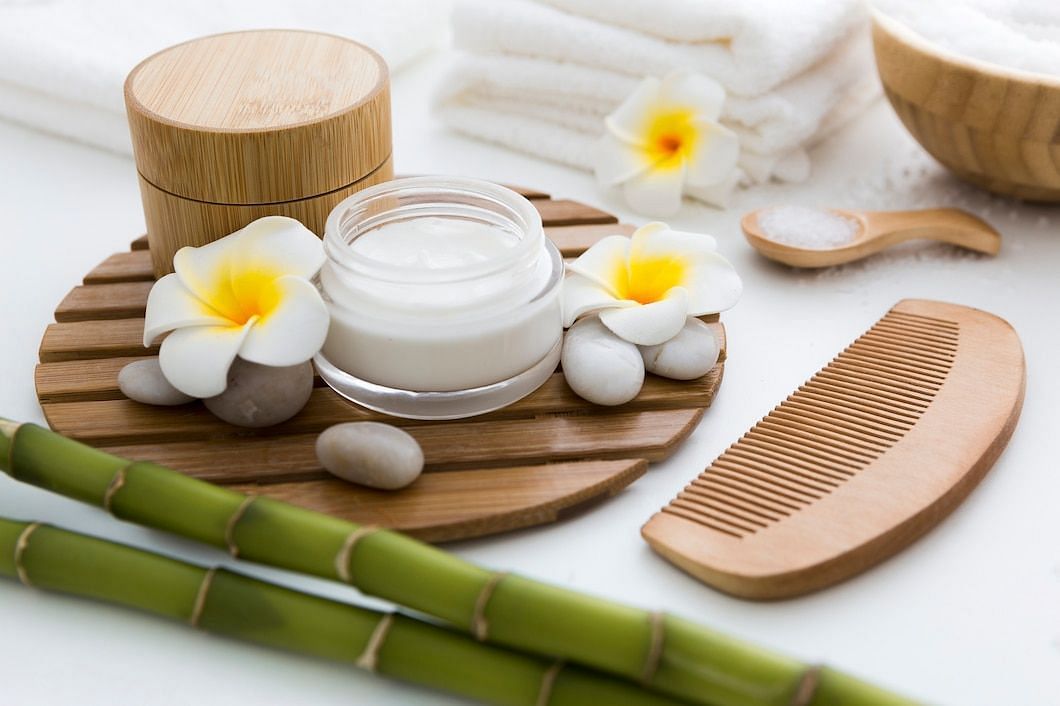 Bamboo massage has arisen as a genuinely unique and enthralling profession (Image via freepik)