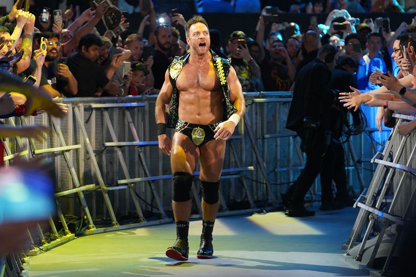 WWE: Bloodline member mocks LA Knight on WWE SmackDown; potentially teases new feud
