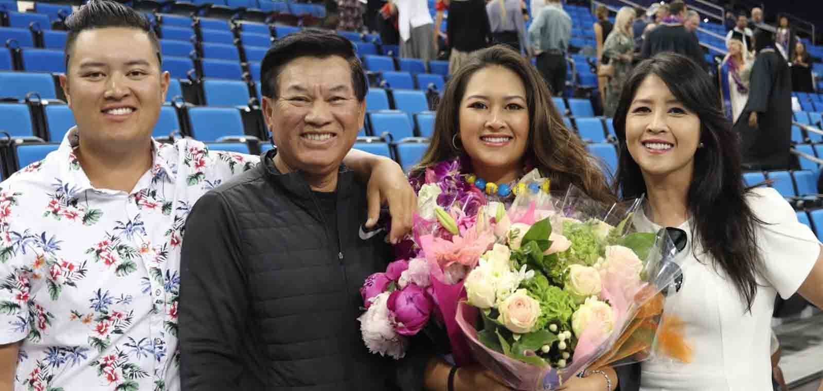 Lilia Vu with her family at the LPGA tour (Image via LPGA)