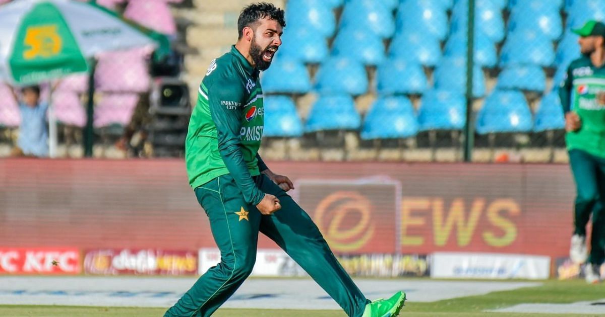 Shadab Khan finished with figures of 4/27.