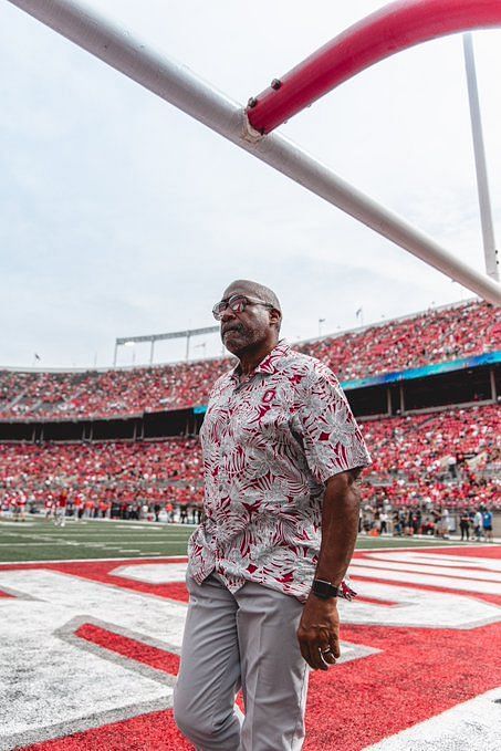 Ohio State athletic director Gene Smith shaped by time at Notre Dame