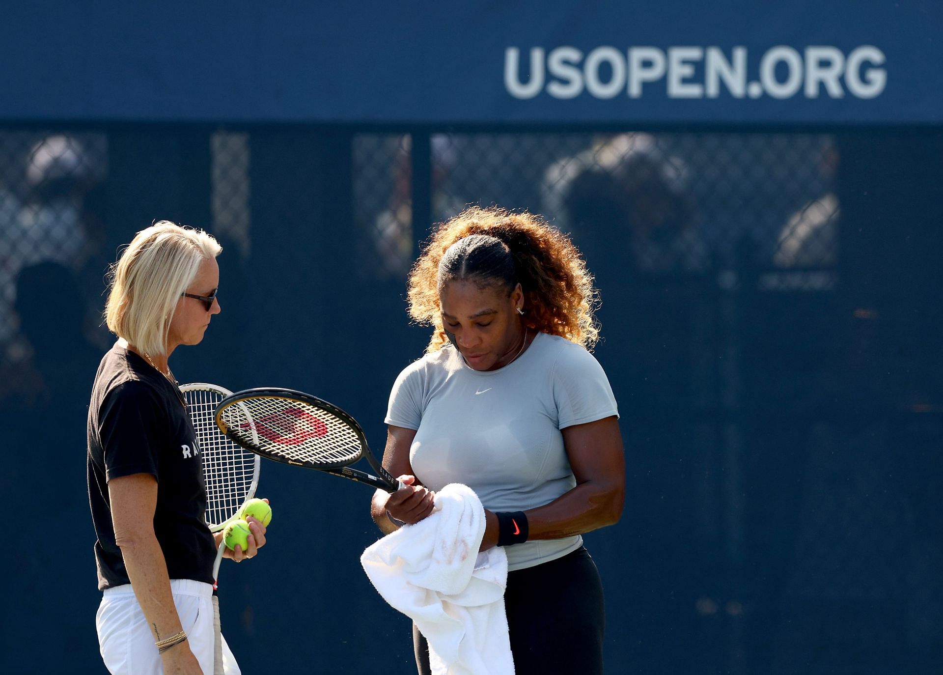 Stubbs talking to Serena Williams. US Open 2022