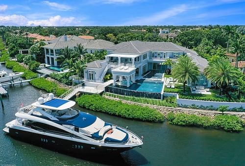 Waterfront Home in Jupiter, Florida