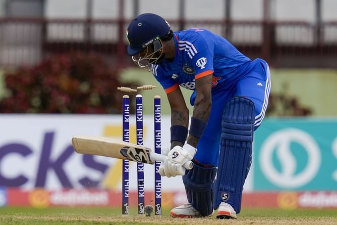 “As soon as he comes, the momentum drops down” - Wasim Jaffer reckons Hardik Pandya’s batting form a concern