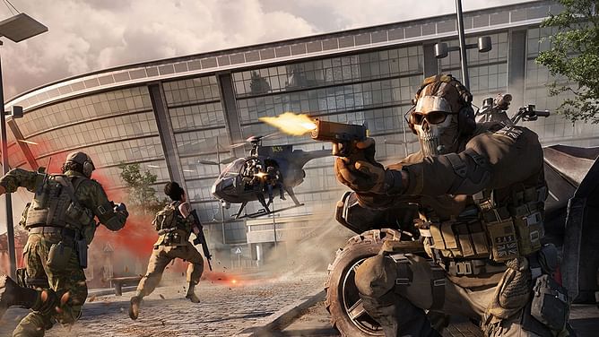 Warzone 2 expert's "broken" hip fire class setup for X13 Auto