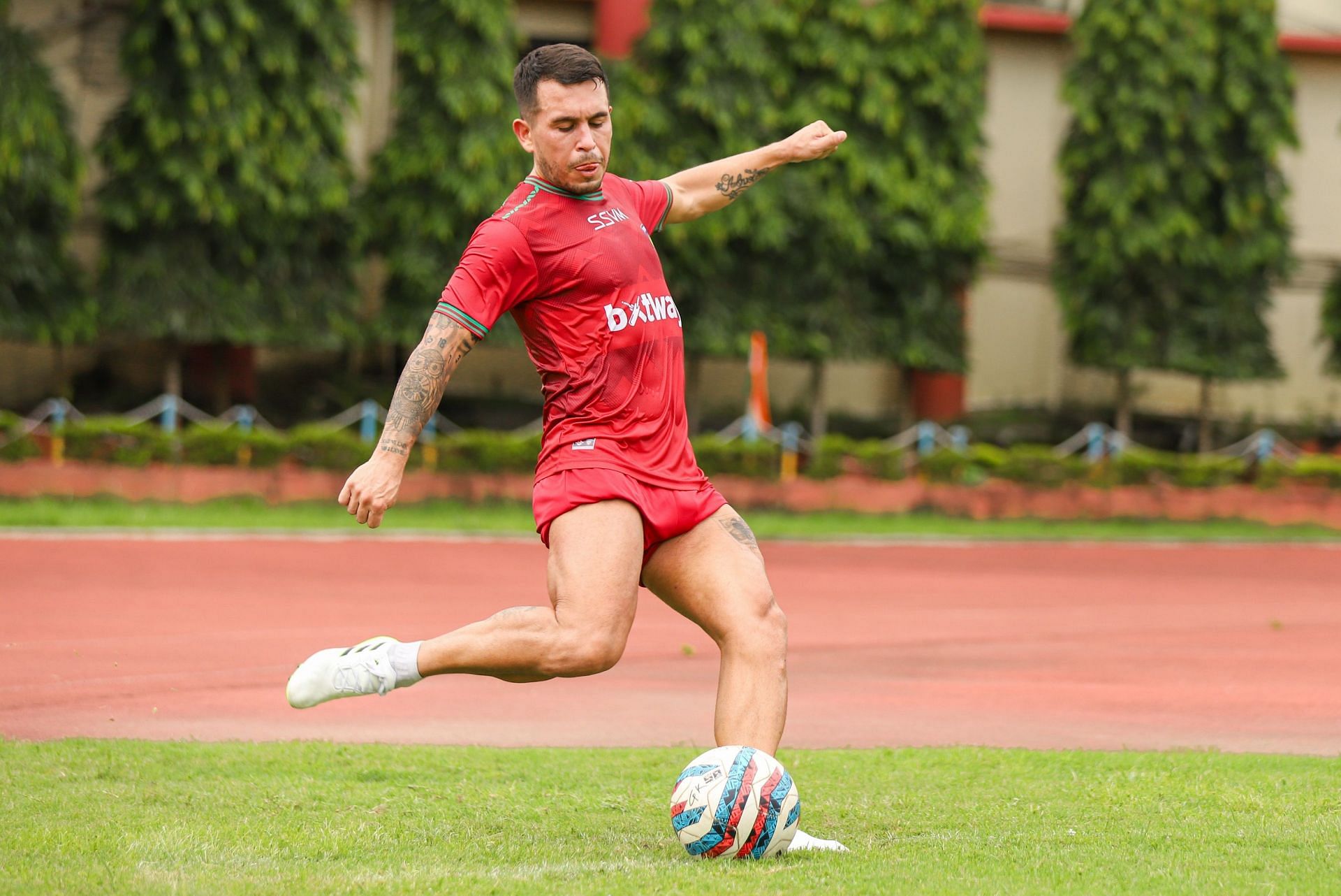 Cristian Battocchio in action in a Chennaiyin FC training session. [Credits: CFC Media]