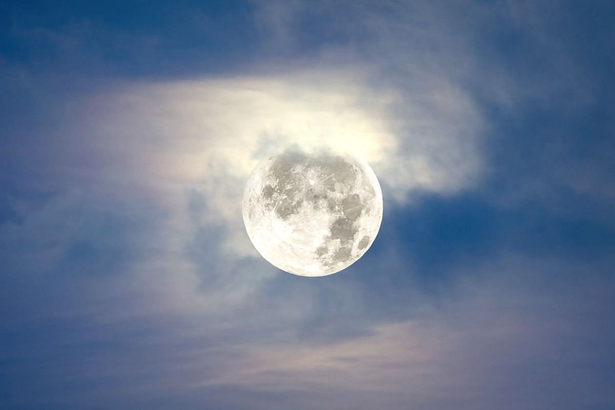 Moon water benefits (Image via Getty Images)