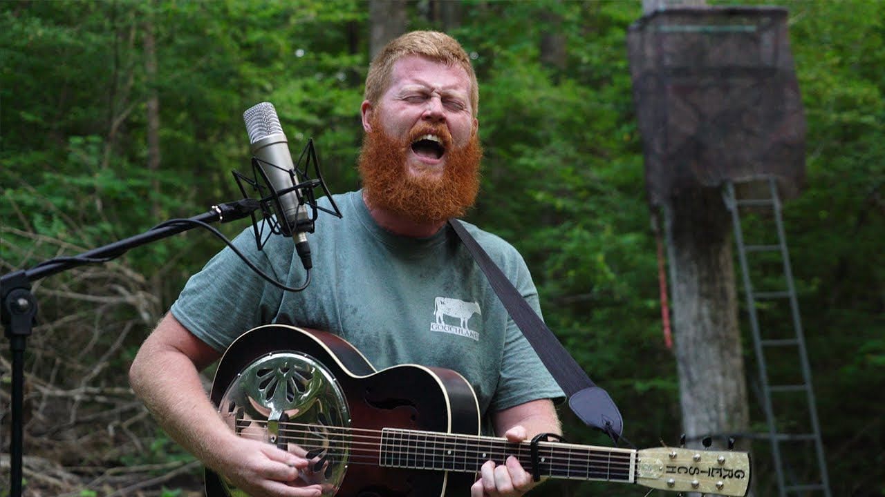 Social media users left impressed as a new video of Virginia farmer Anthony went viral on the internet. (Image via Saving Country Music)