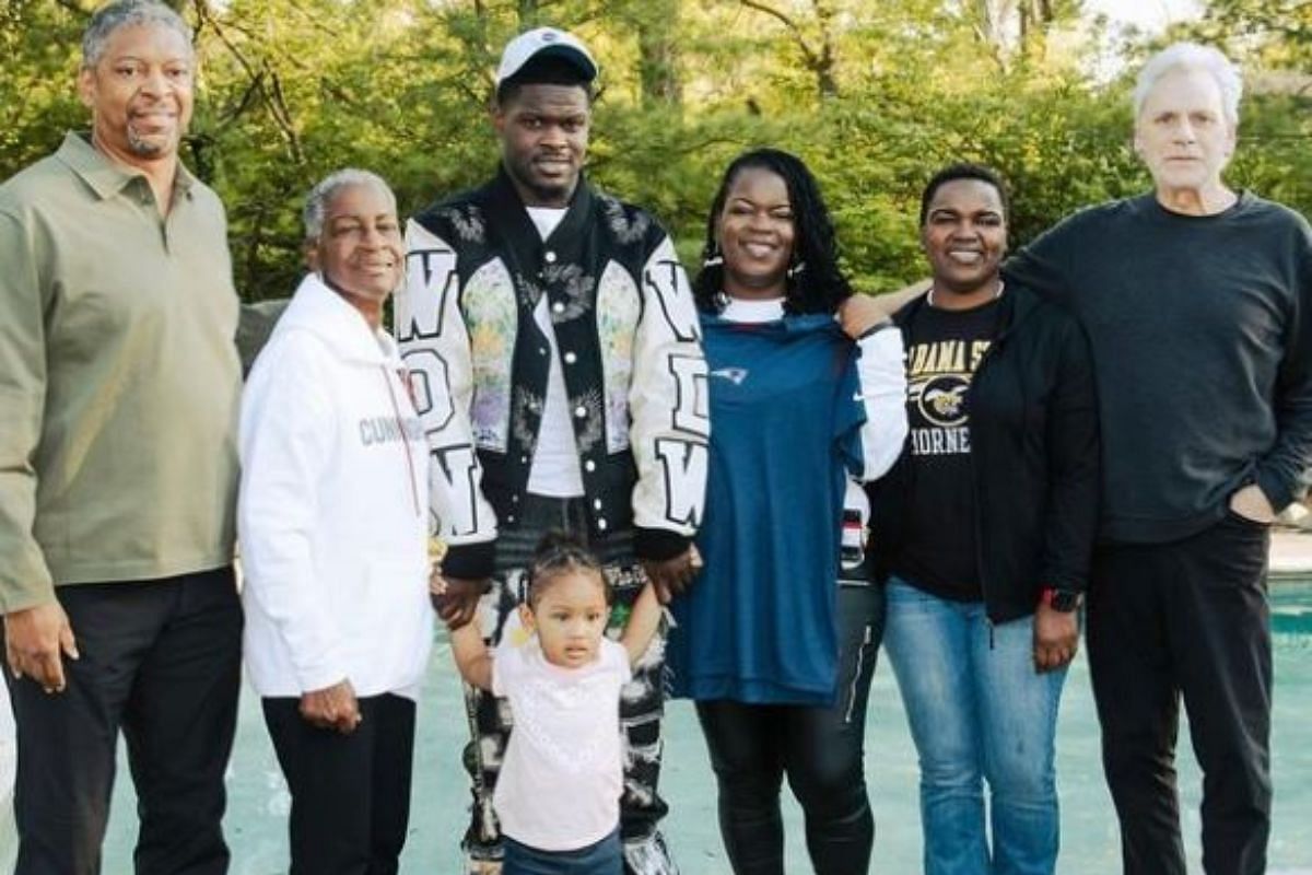 Who are Malik Cunningham&rsquo;s parents Michael and Stacey?