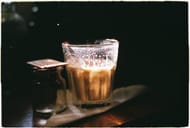 A healthy lifestyle requires balancing the enjoyment of its distinct flavor with the potential effects of caffeine. (Nam Quân Nguyễn/ Pexels)