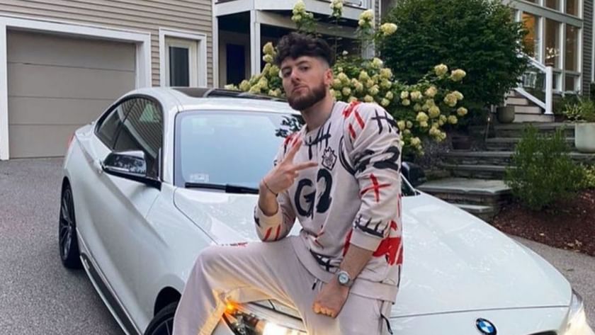 Why is Heelmike considered to be a controversial personality? Exploring