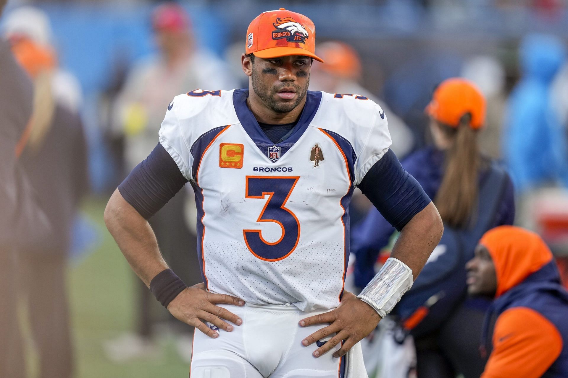Is Russell Wilson playing tonight? Update on QB ahead of Broncos vs. Rams