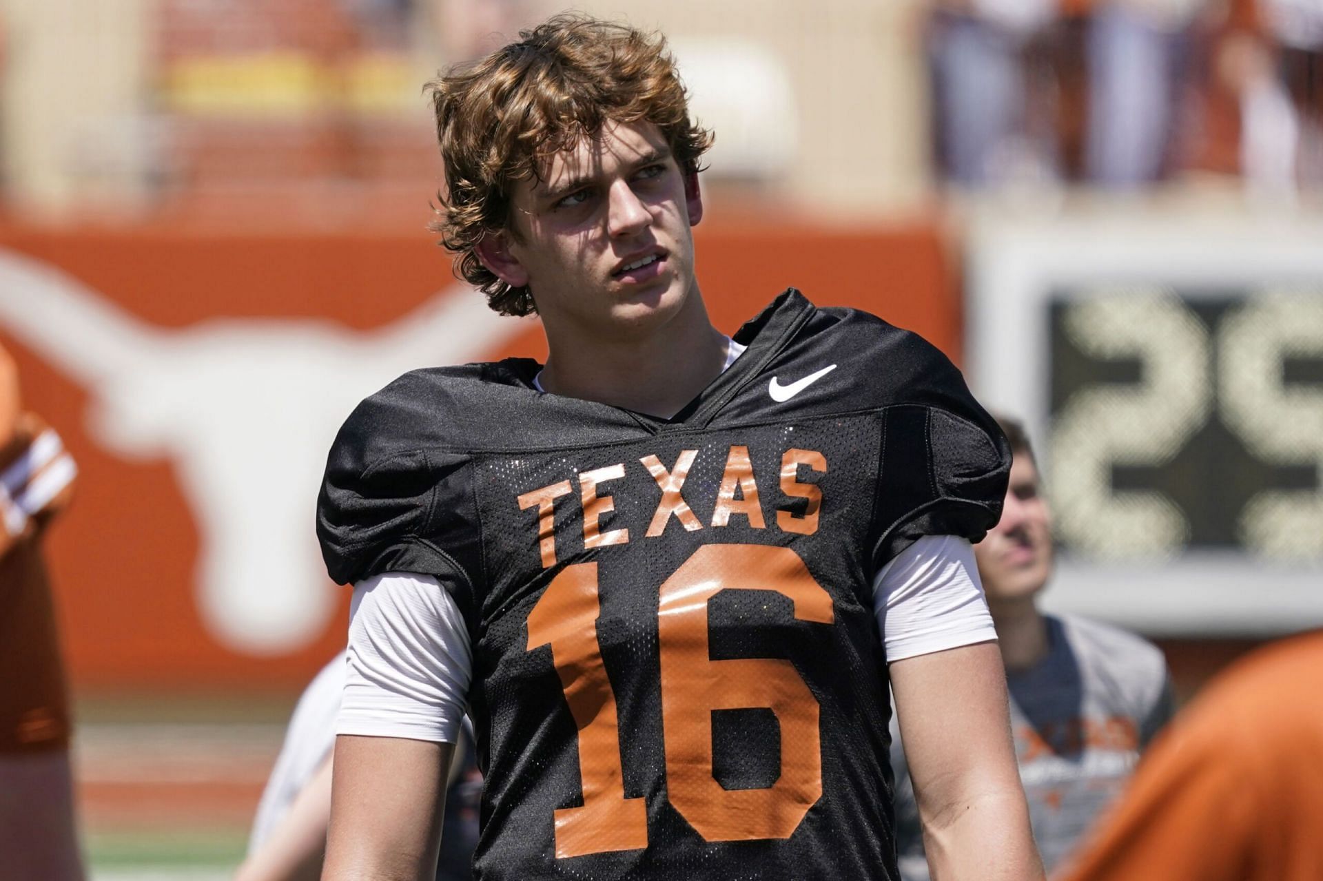 Arch Manning Texas quarterback 