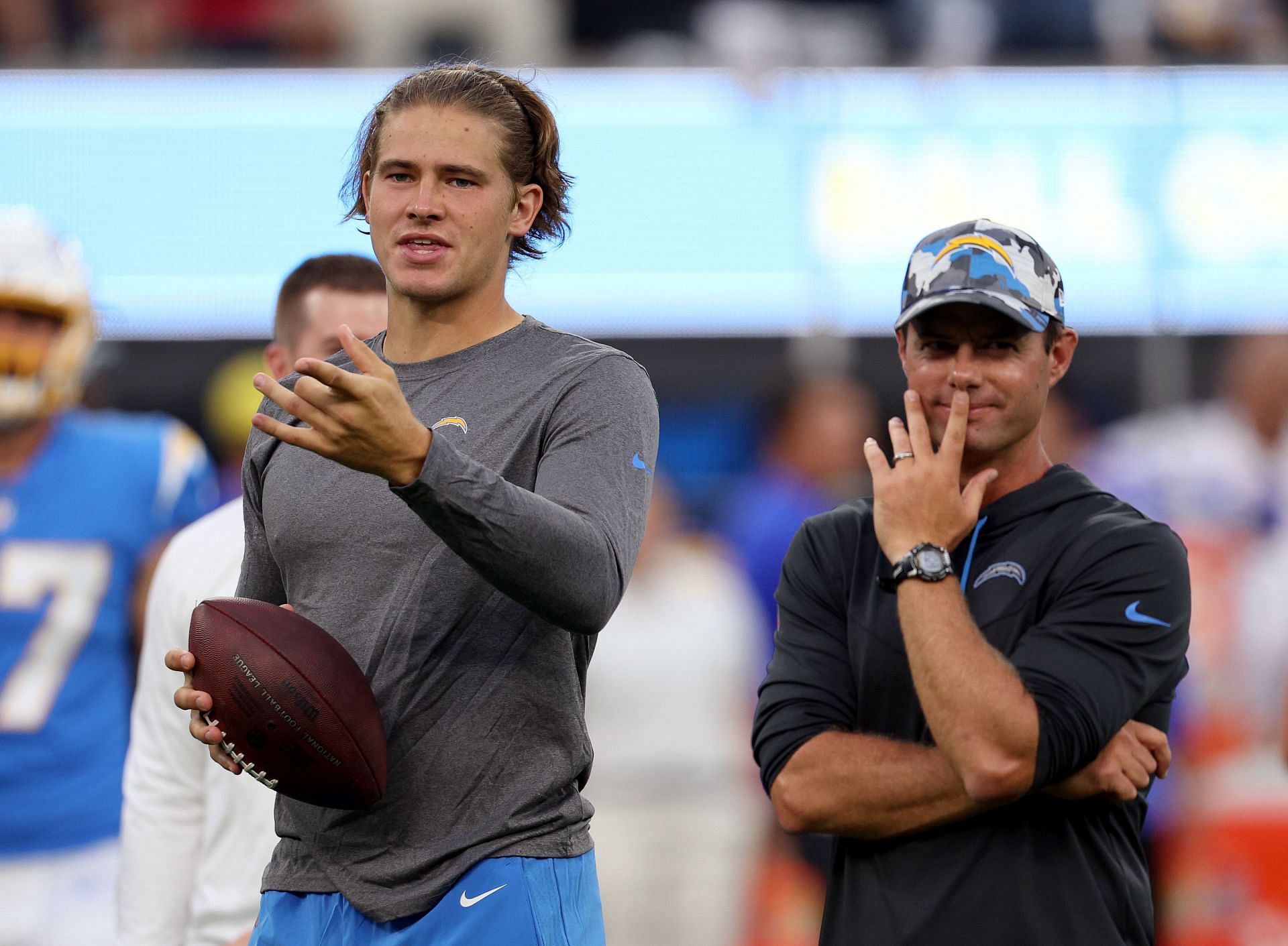 Los Angeles Rams v Los Angeles Chargers