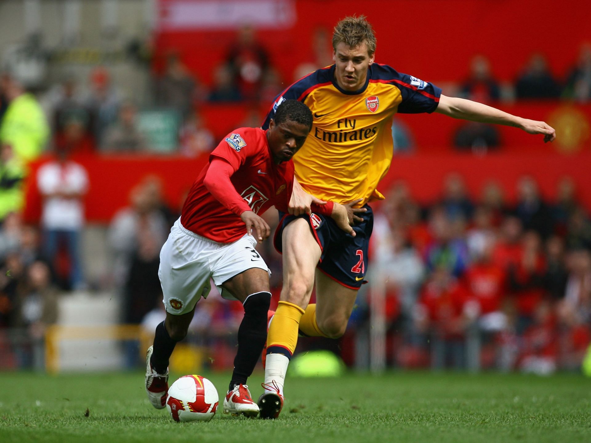 Nicklas Bendtner in action against Manchester United clash (via Getty Images)