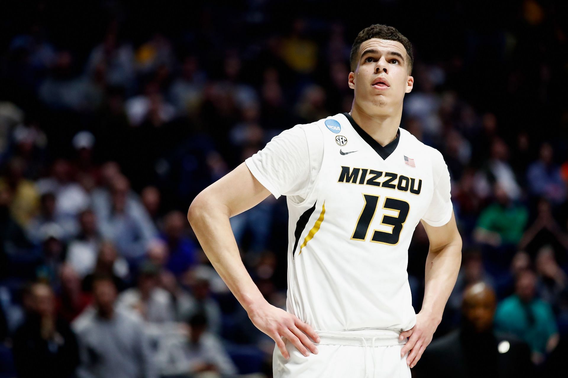 Michael Porter Jr. was injured two minutes into his Missouri debut