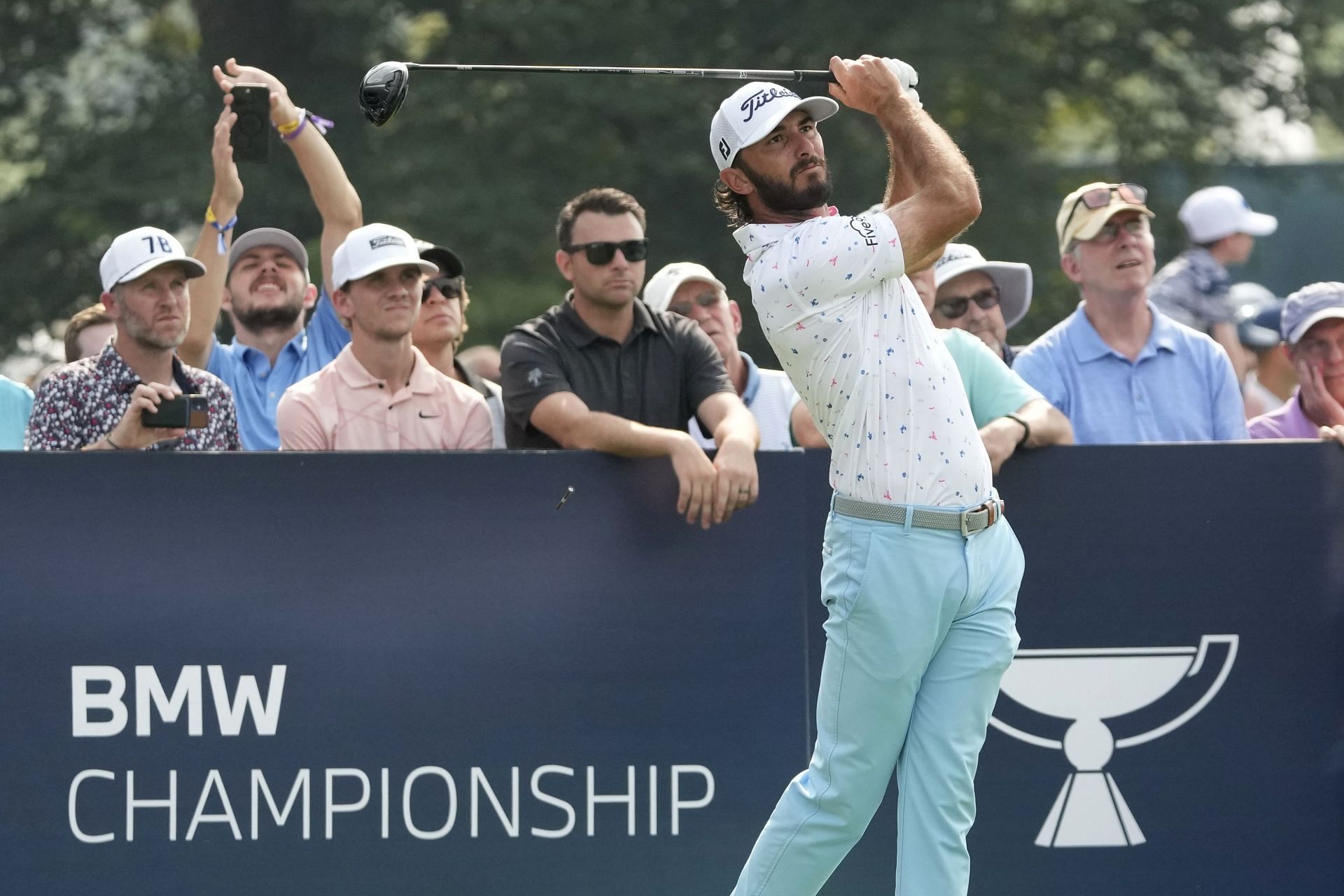 Who is leading the 2023 BMW Championship after Round 2? Day 2