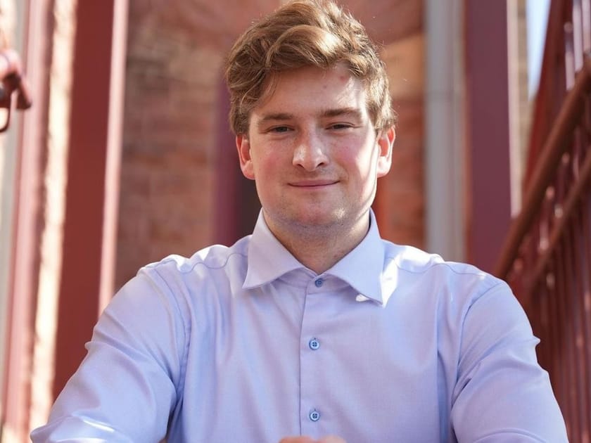 “Needs to go home” Love Island USA fans react to Bergie avoiding