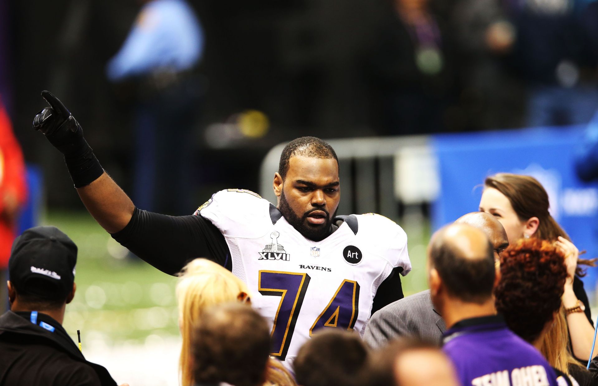 NFL Football Player Michael Oher Didn't Get Paid Royalties For 'Blind Side'  By Tuohy Family