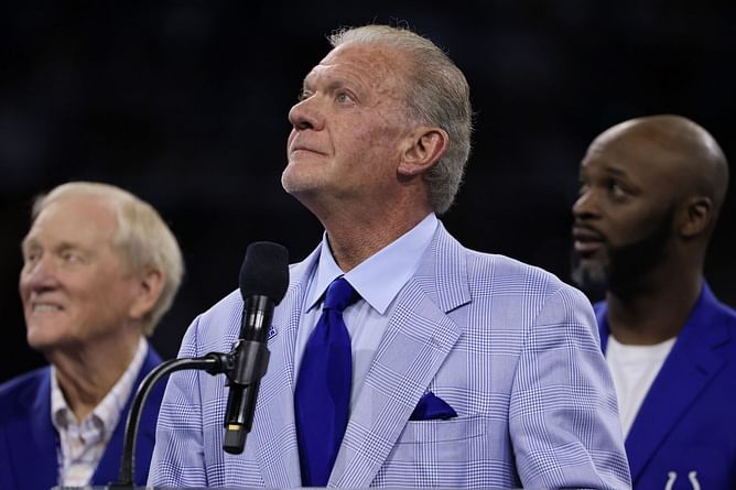 Colts owner Jim Irsay shares horrific news about $20,000,000 aid to rescue 4-ton whale ‘Toki’