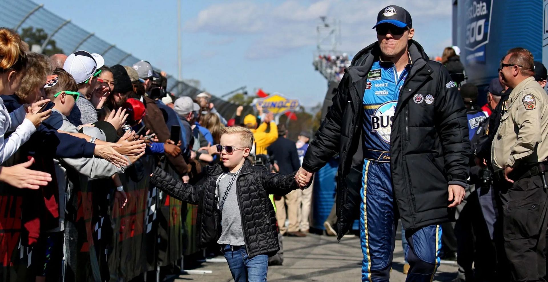 Kevin Harvick with son