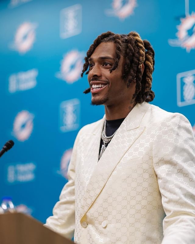 How Tall is Jalen Ramsey? | Jalen Ramsey Height Revealed