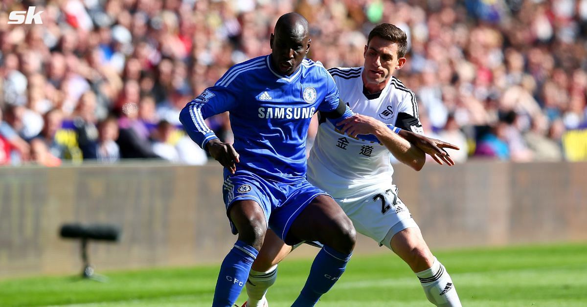 Demba Ba offers advice to new Chelsea signing
