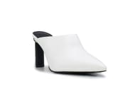 Best Deal on Shoes, Purses, and Bags: Zappos (Image via Getty)