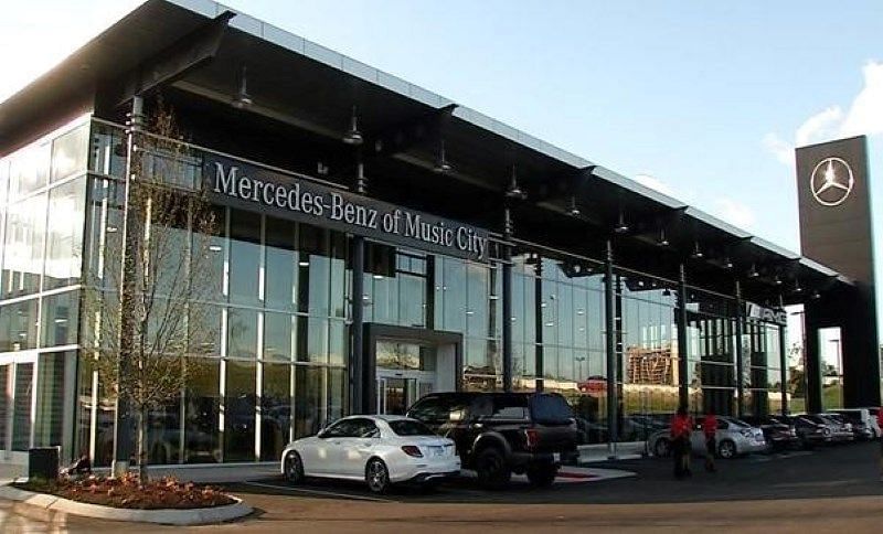 Nick Saban&#039;s Mercedes dealership (Nashville)